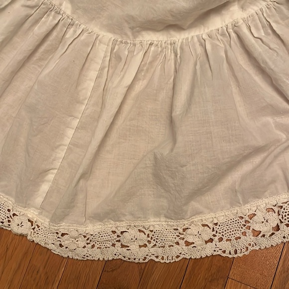 Laura Ashley Vintage Cotton Petticoat Skirt with Crocheted Lace Hem - Picture 4 of 11